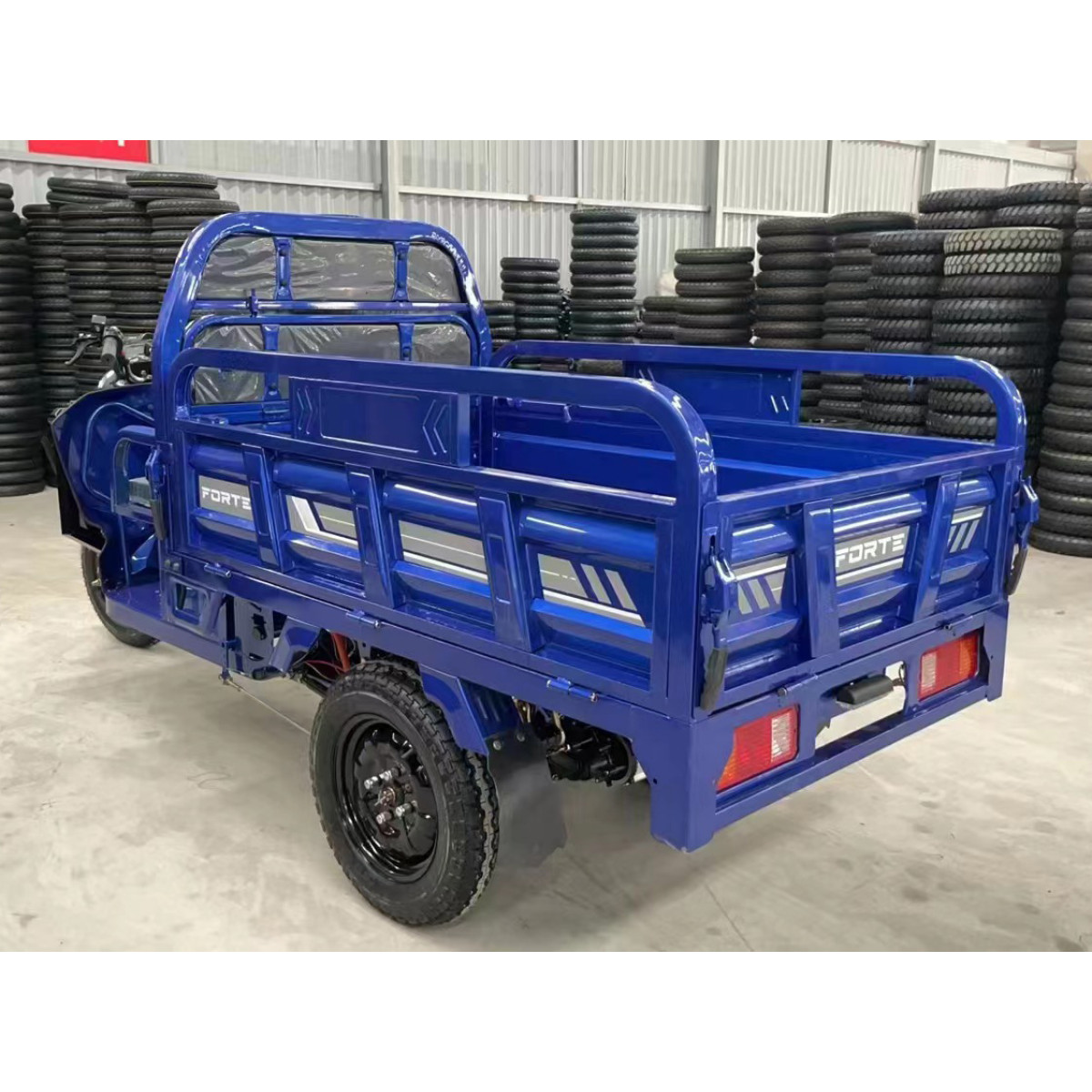 Грузовой электрический трицикл FORTE JH-1200 Синий