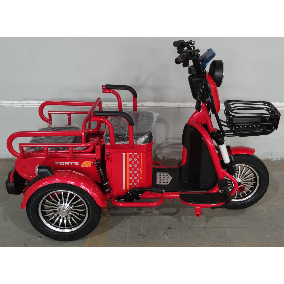 Електроскутер FORTE СARGO Червоний