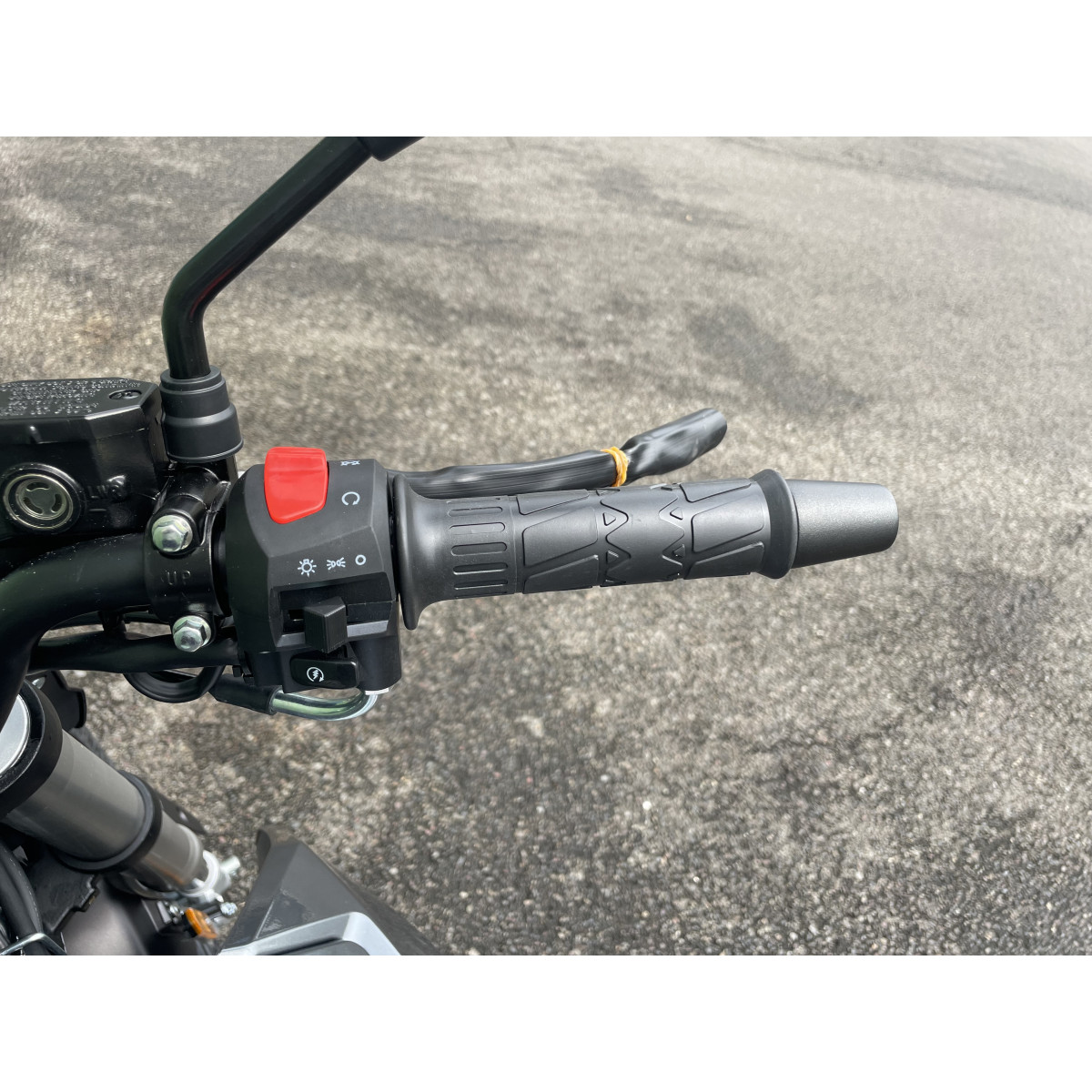 Мотоцикл ZONSEN BATTLO 5R Серый