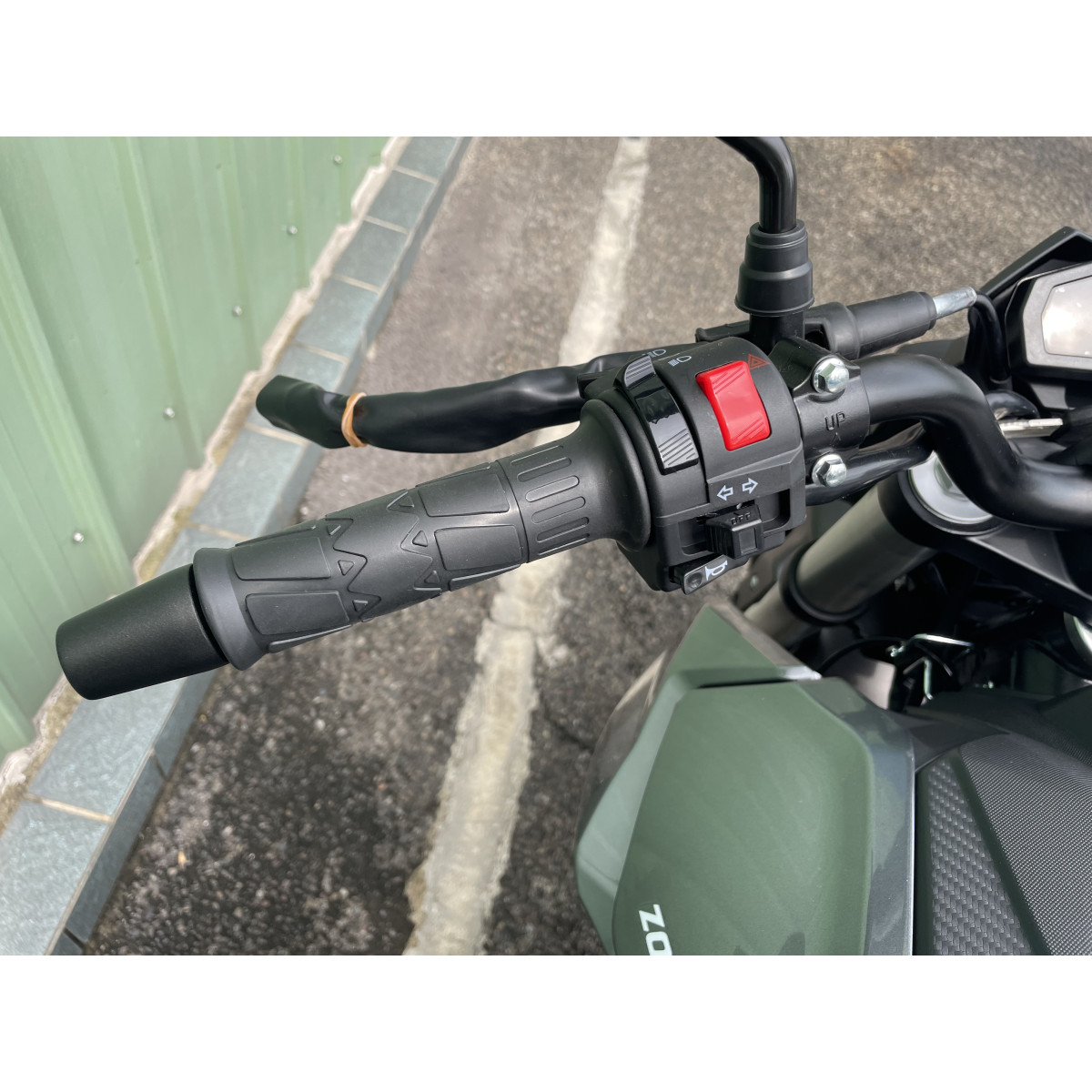 Мотоцикл ZONSEN BATTLO 5R Серый