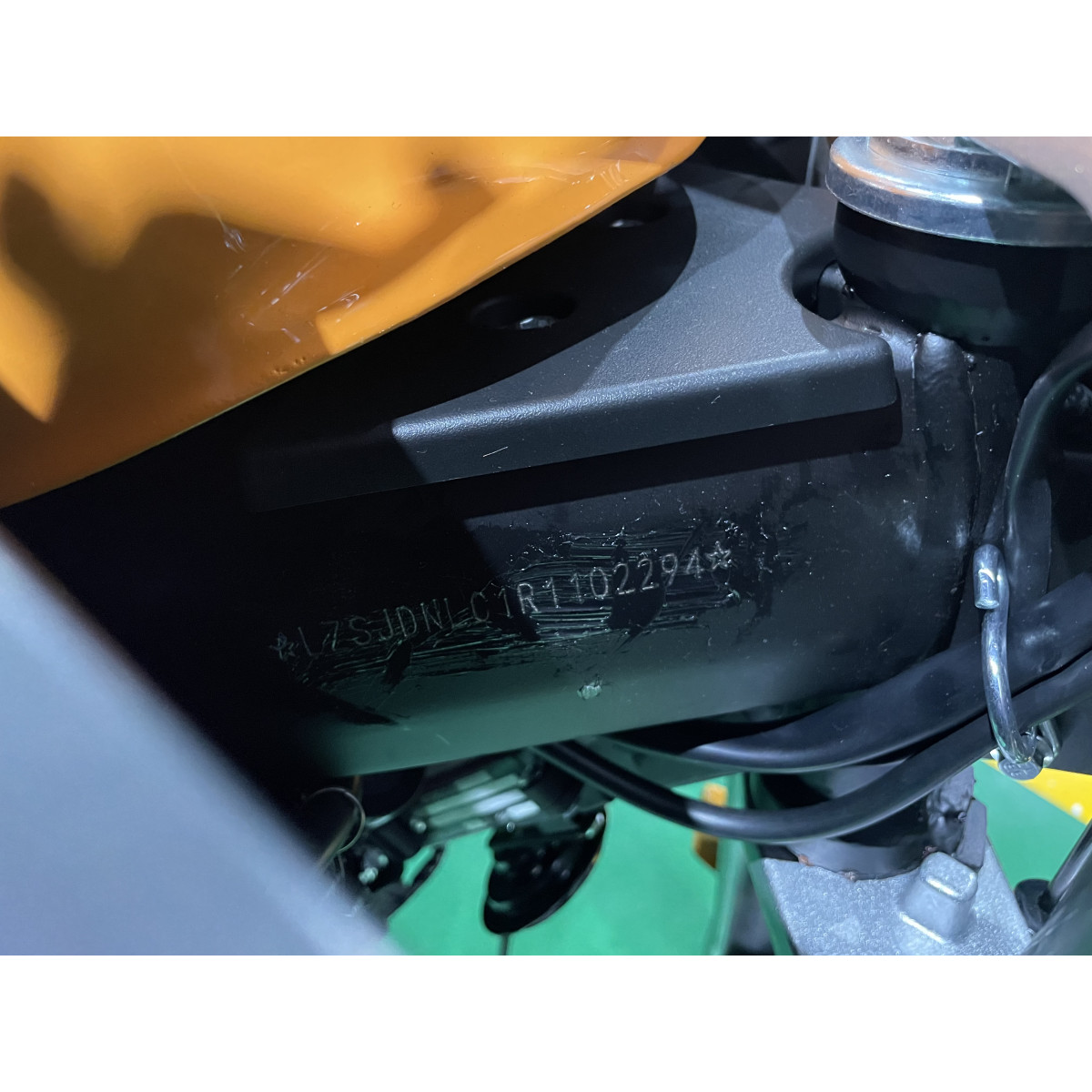 Мотоцикл CYCLONE RX3 Помаранчевий