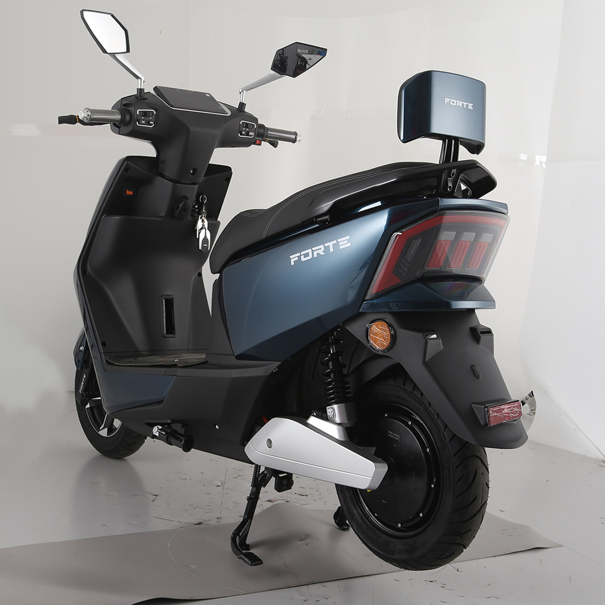 Скутер акумуляторний FORTE RANGER синій