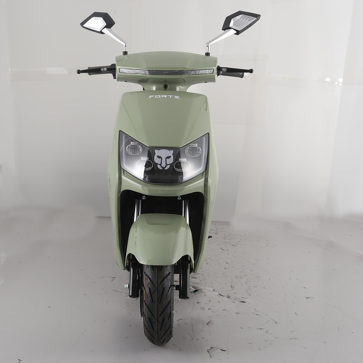 Скутер аккумуляторный FORTE T3 Зеленый