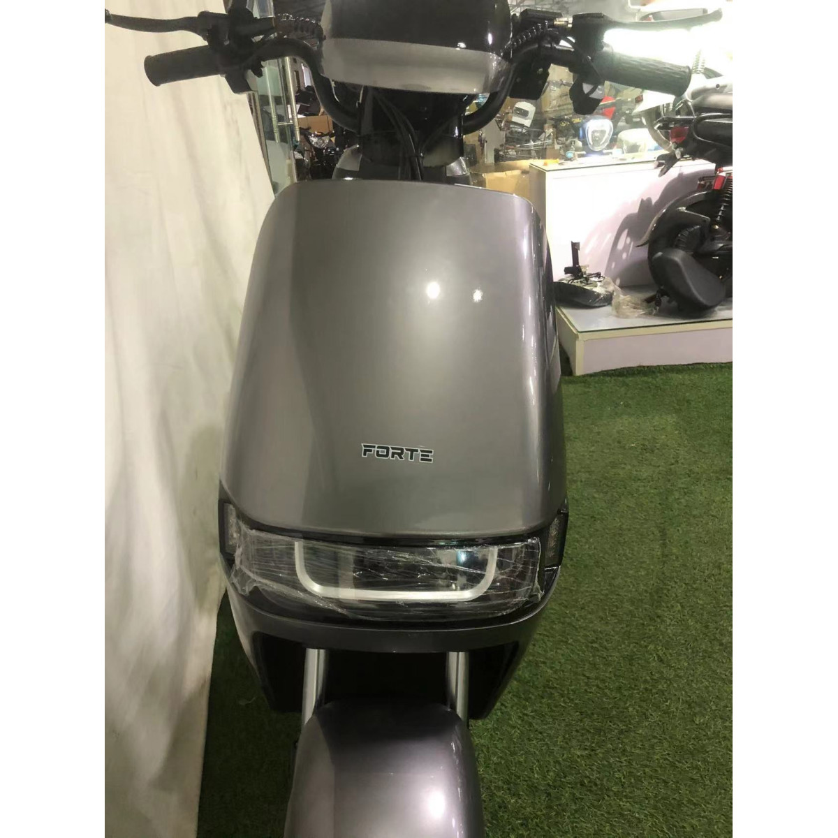 Велоскутер аккумуляторный FORTE TRON Серый