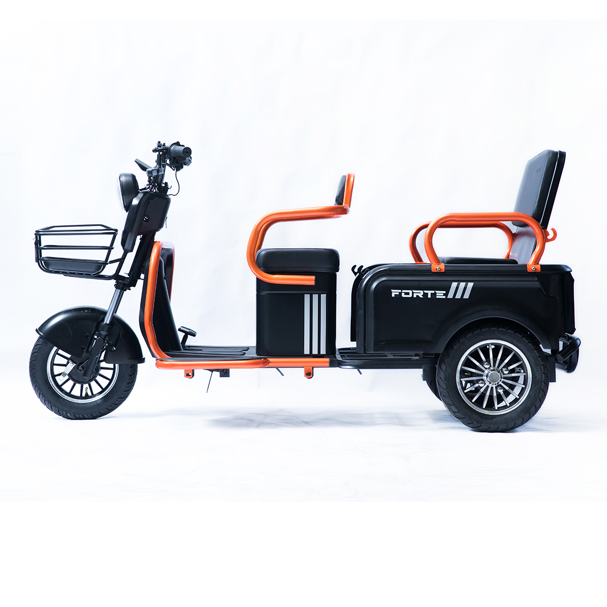 Трицикл аккумуляторный Forte CARGO-P800 Черный