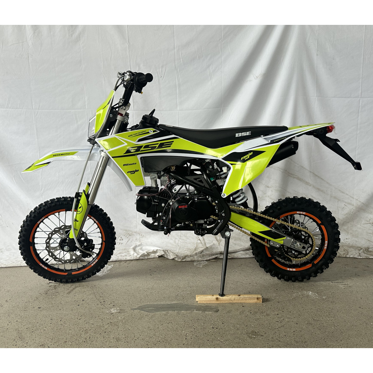 Мотоцикл BSE PH09D Зелений