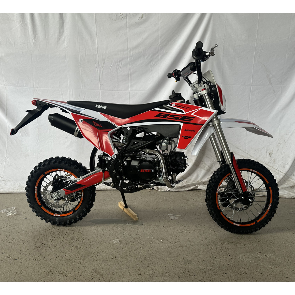 Мотоцикл BSE PH09D Червоний