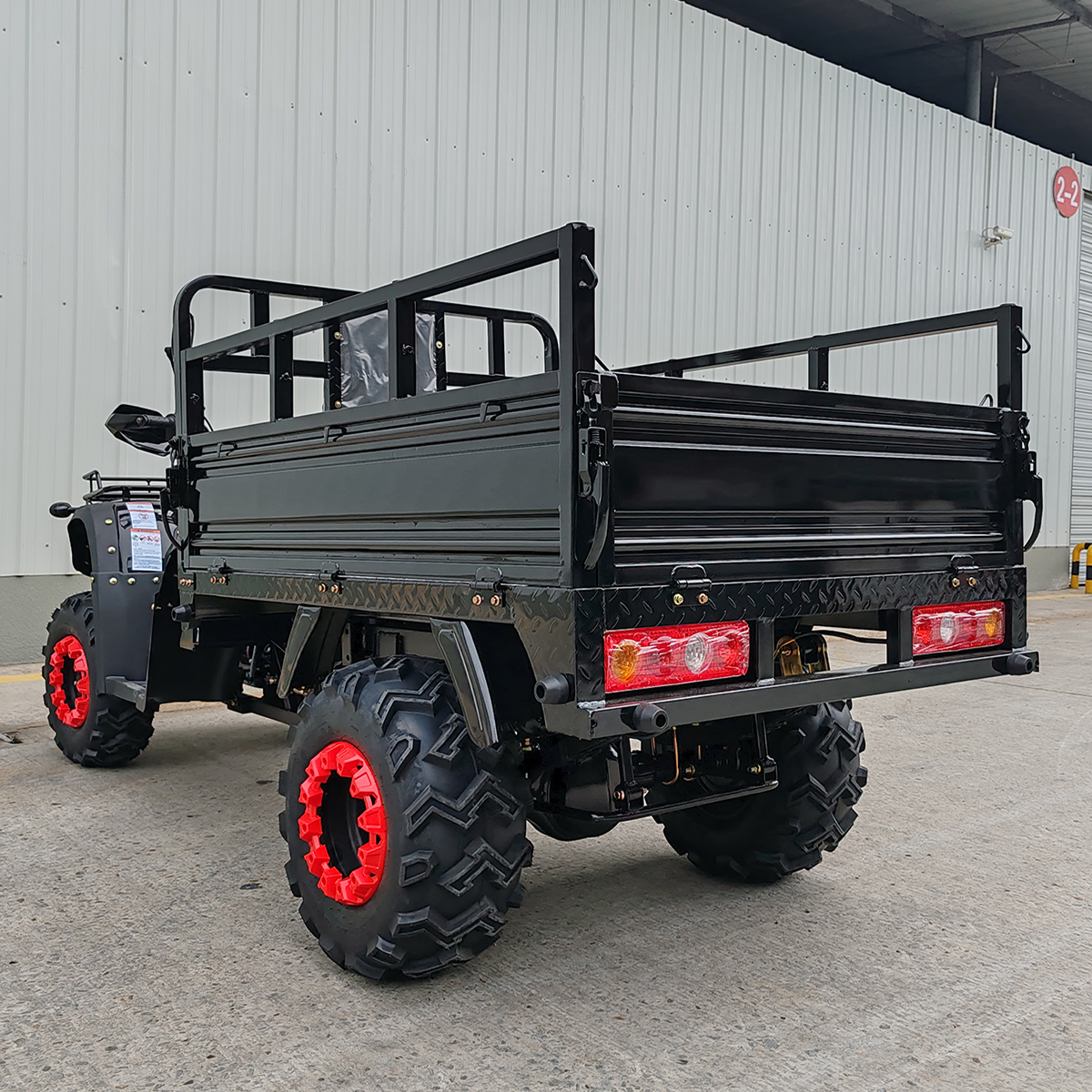 Квадроцикл FORTE ATV-250BS-T Черный