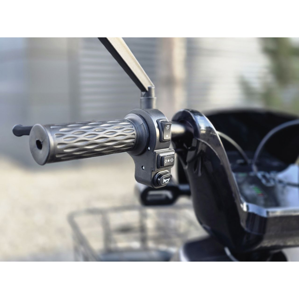 Велоскутер акумуляторний NIRO FORTE Сірий