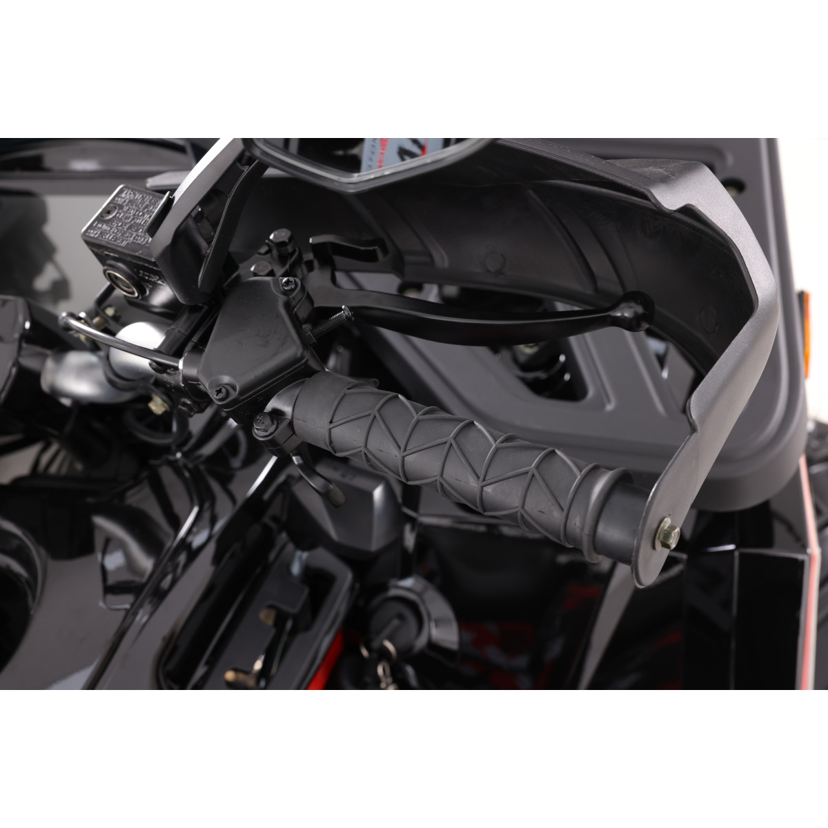 Квадроцикл FORTE Shark III 200 Червоний