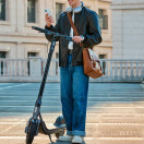 Самокат аккумуляторный Yadea Starto серый