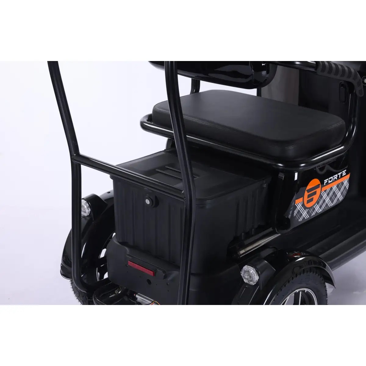 Трицикл аккумуляторный Forte TRINE-WN1072G Черный
