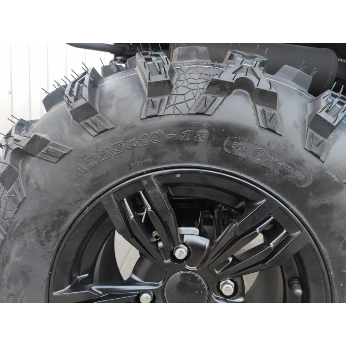 Квадроцикл LINHAI LH550ATV-L EFI чорний