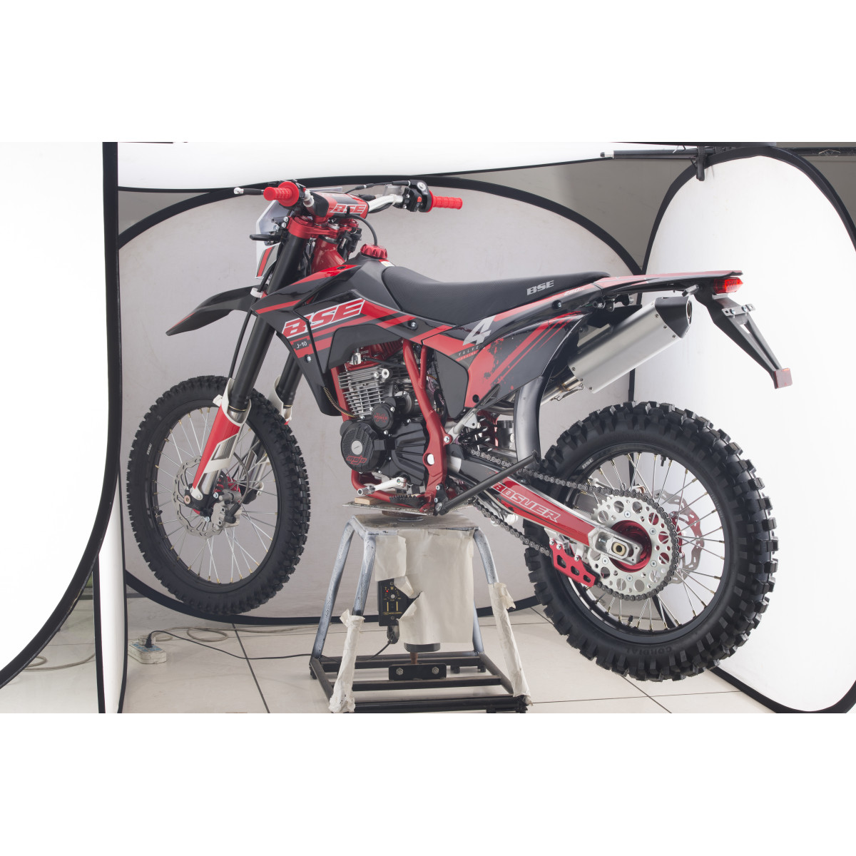 Мотоцикл BSE J10 ENDURO