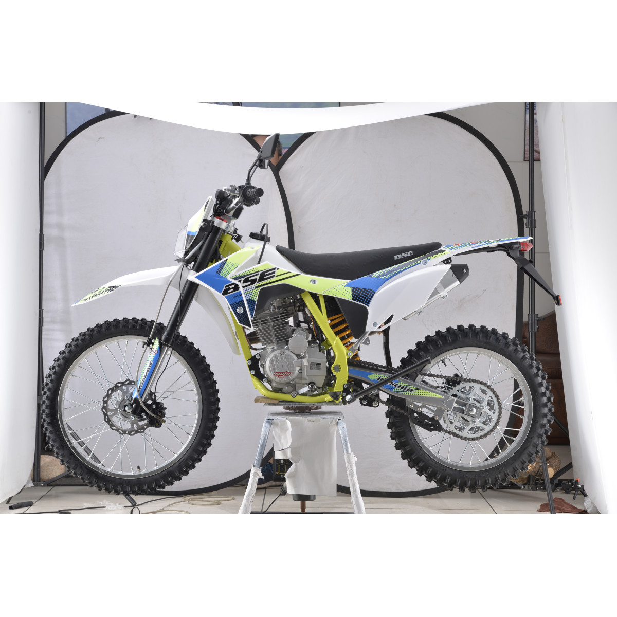 Мотоцикл BSE J3D ENDURO