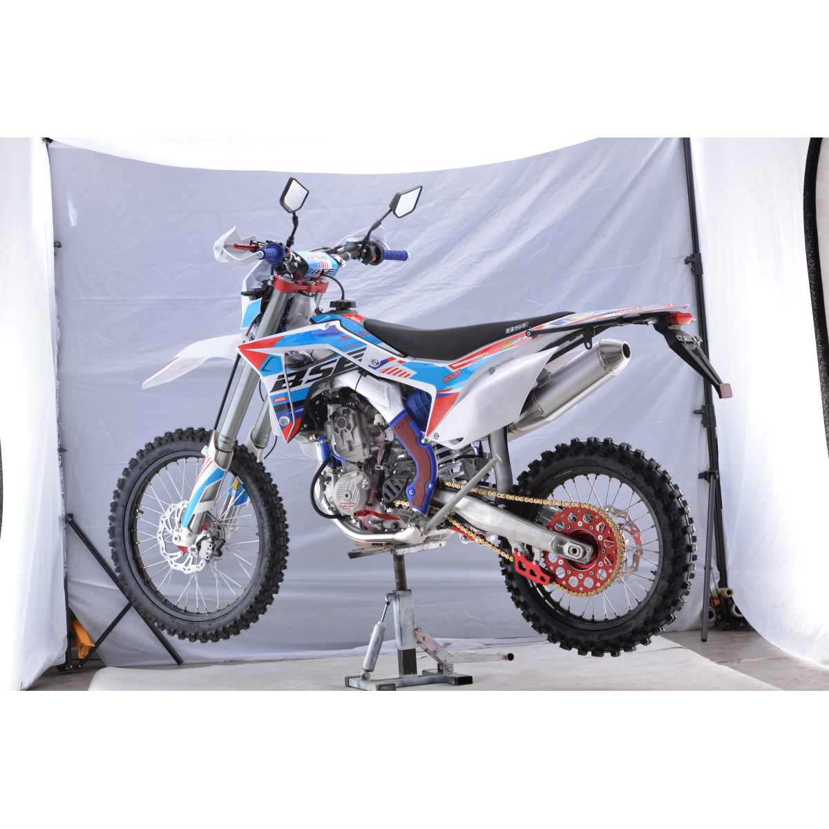 Мотоцикл BSE M250 ENDURO