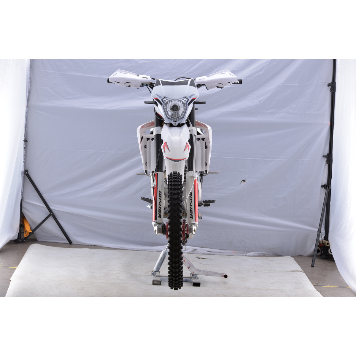 Мотоцикл BSE М5