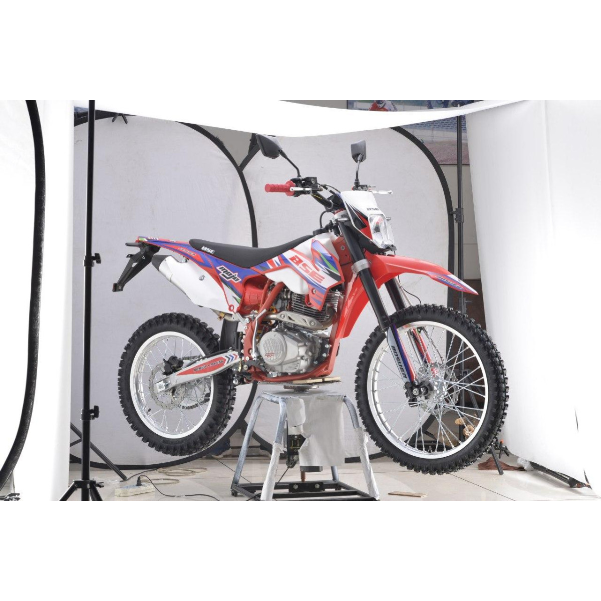 Мотоцикл BSE S2 ENDURO