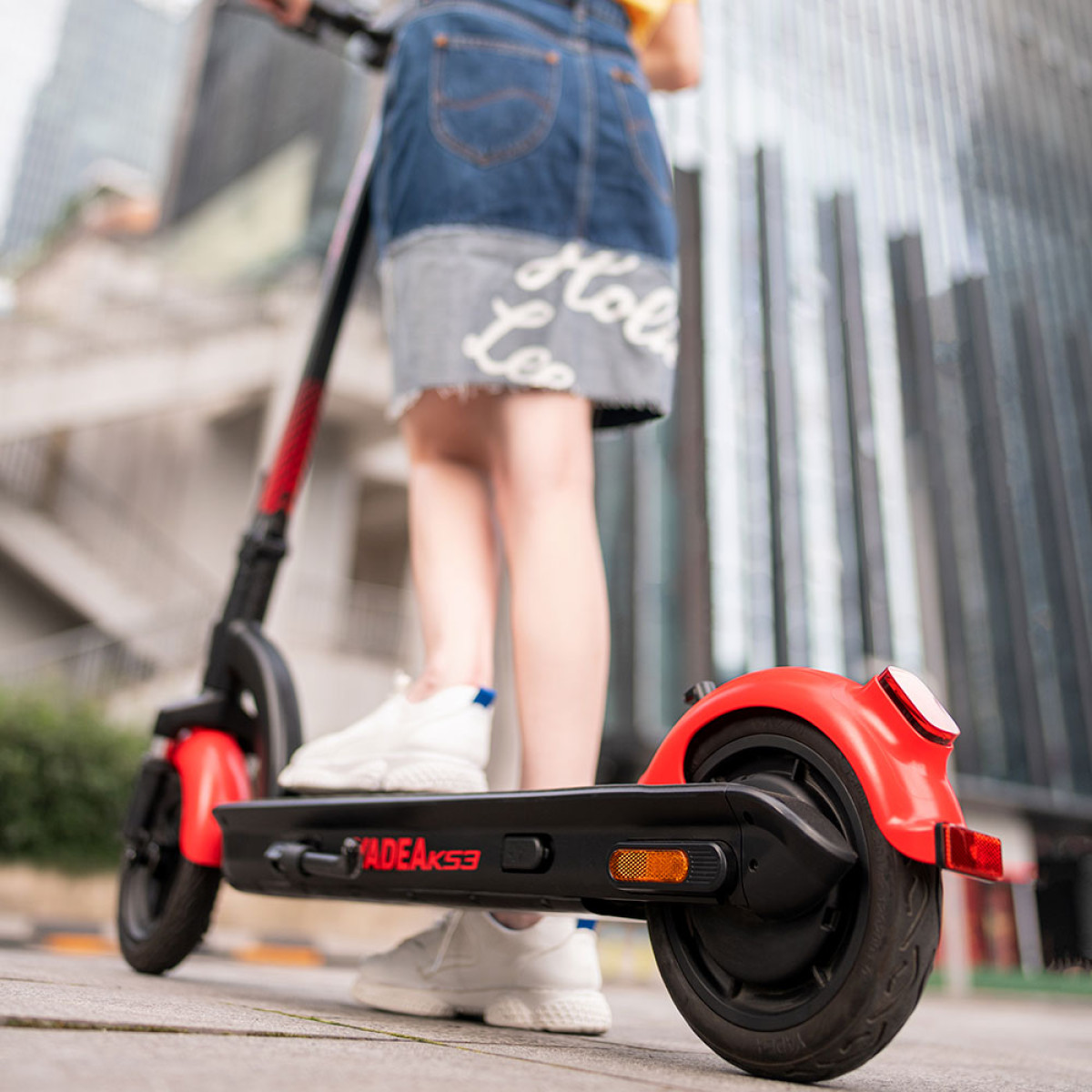 Аккумуляторный самокат YADEA KS3 черно-красный, 500Вт