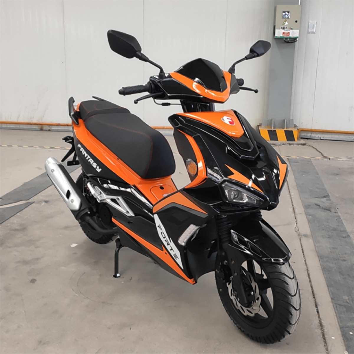 Скутер Forte FANTASY 125CC оранжевый