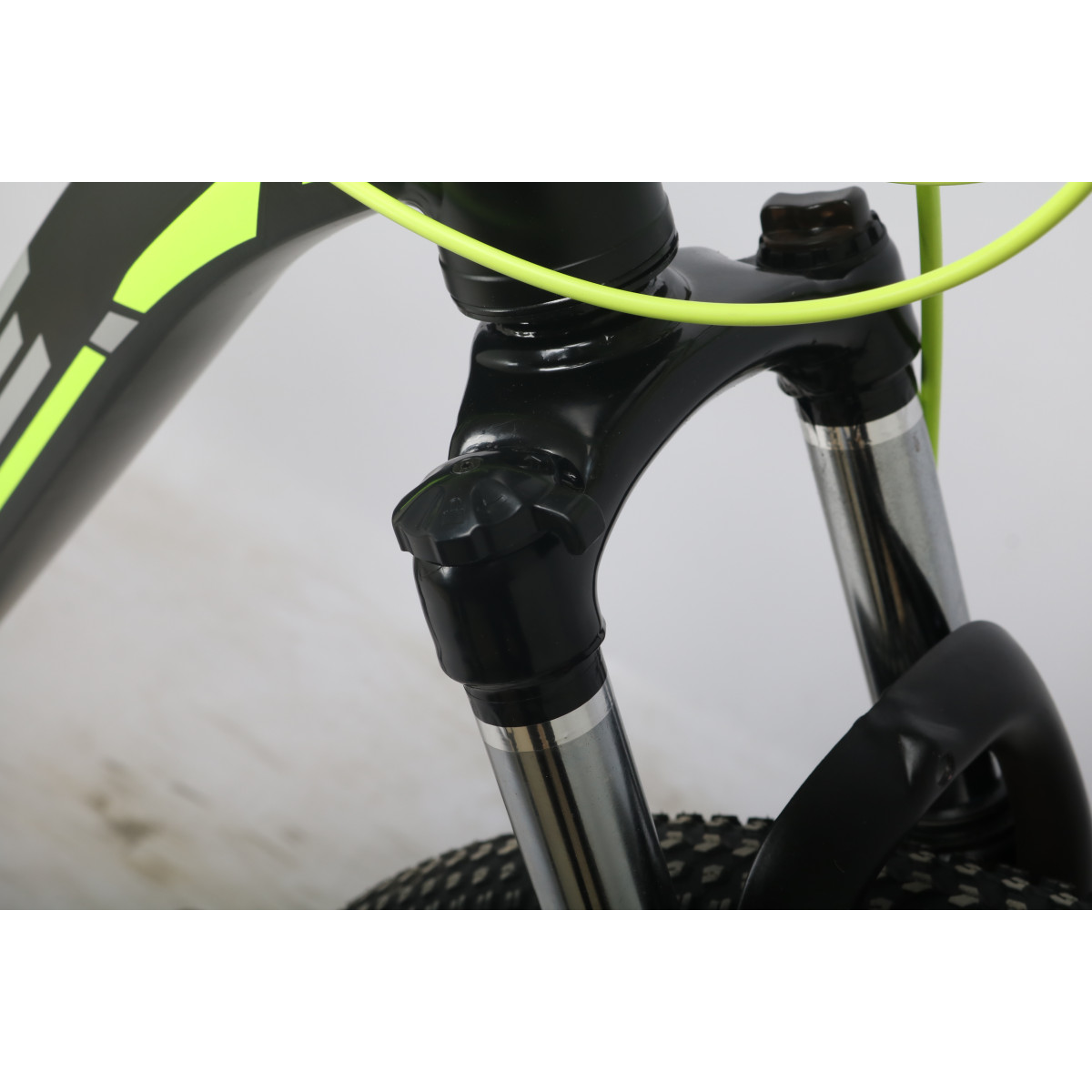 Велосипед Forte Extreme 17"/27.5" чорно-салатовий