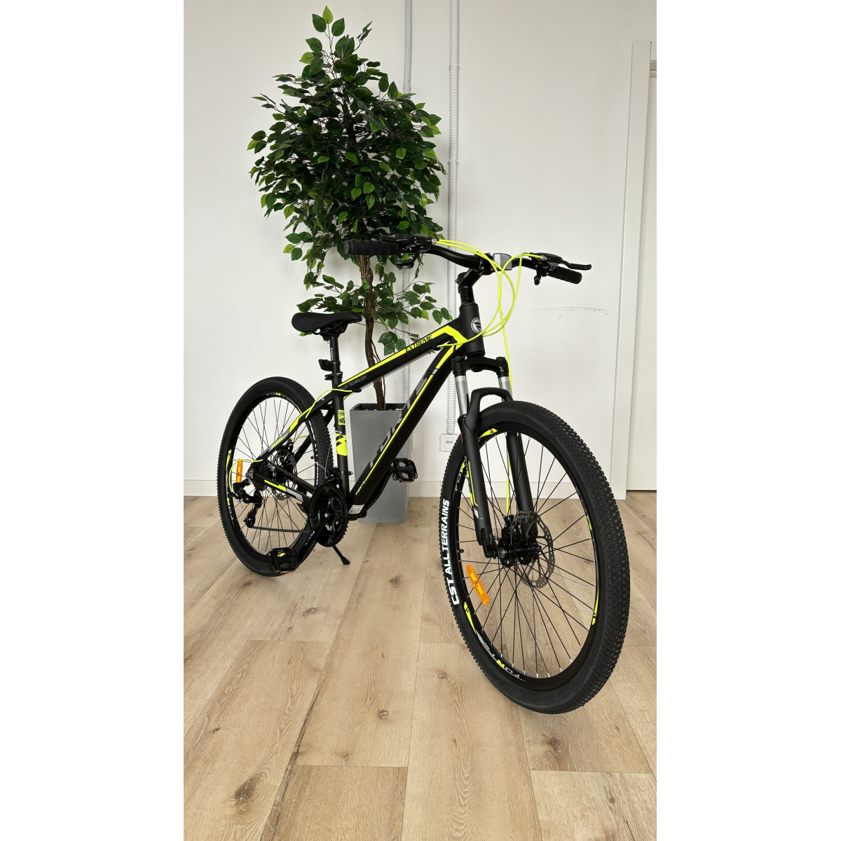 Велосипед Forte Extreme 19"/27.5" черно-салатовый