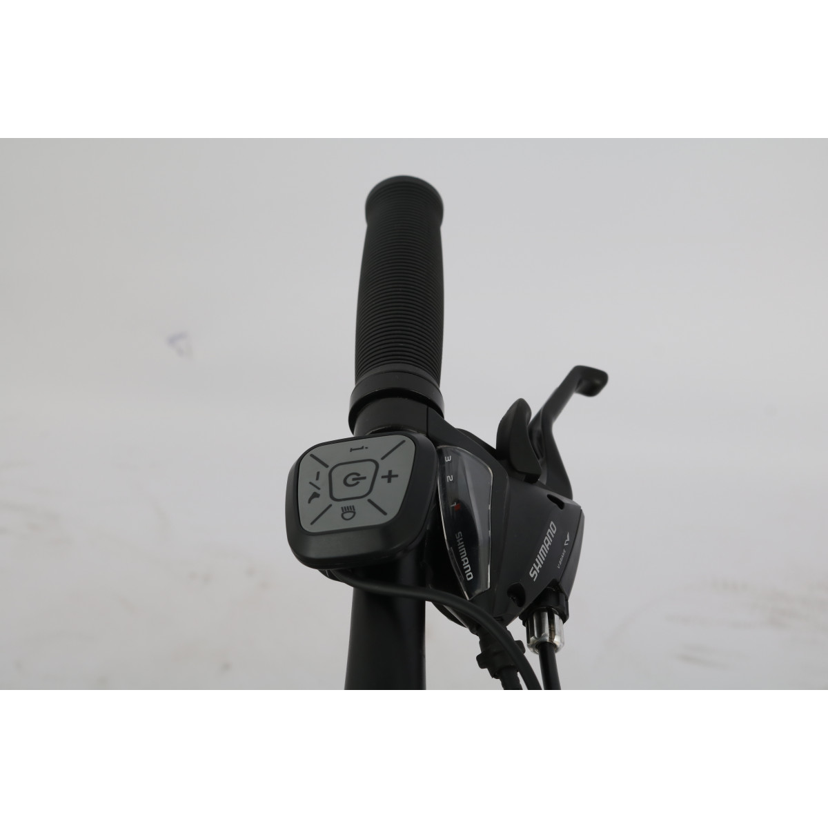 Велосипед акумуляторний Forte Matrix 18"/27,5"350 Вт, чорно-червоний