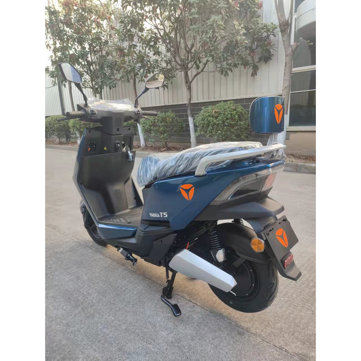 Электроскутер YADEA T5 синий