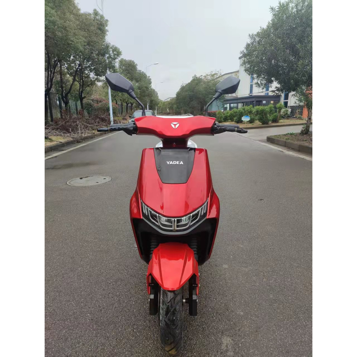 Електроскутер YADEA T9 червоний