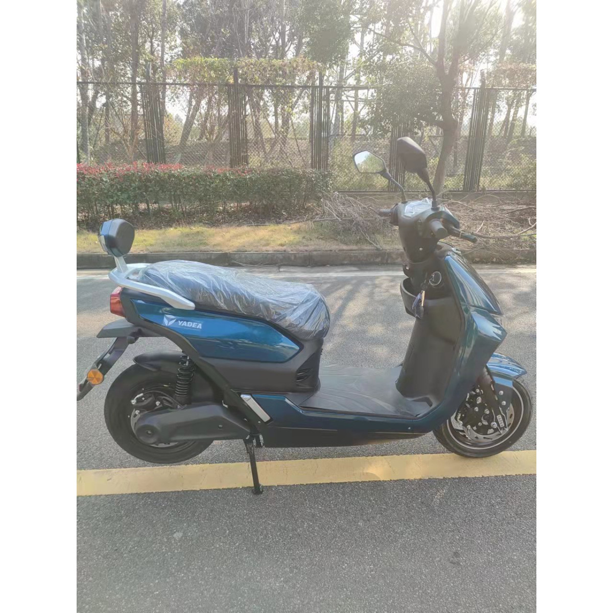 Електроскутер YADEA T9 синій