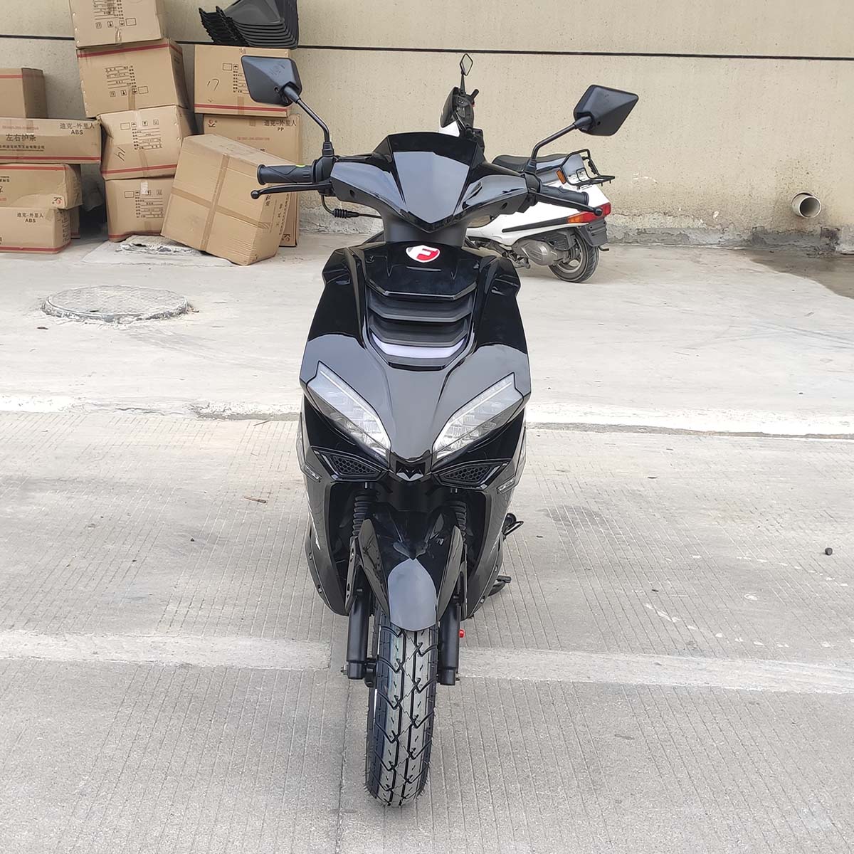 Скутер Forte Canoe 150CC чорний