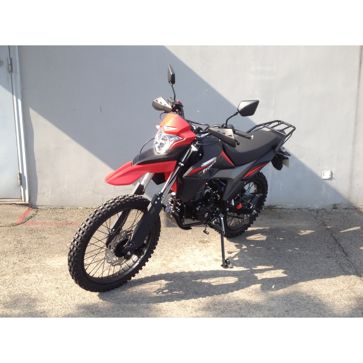 Мотоцикл FT300GY-C5D Forte красный