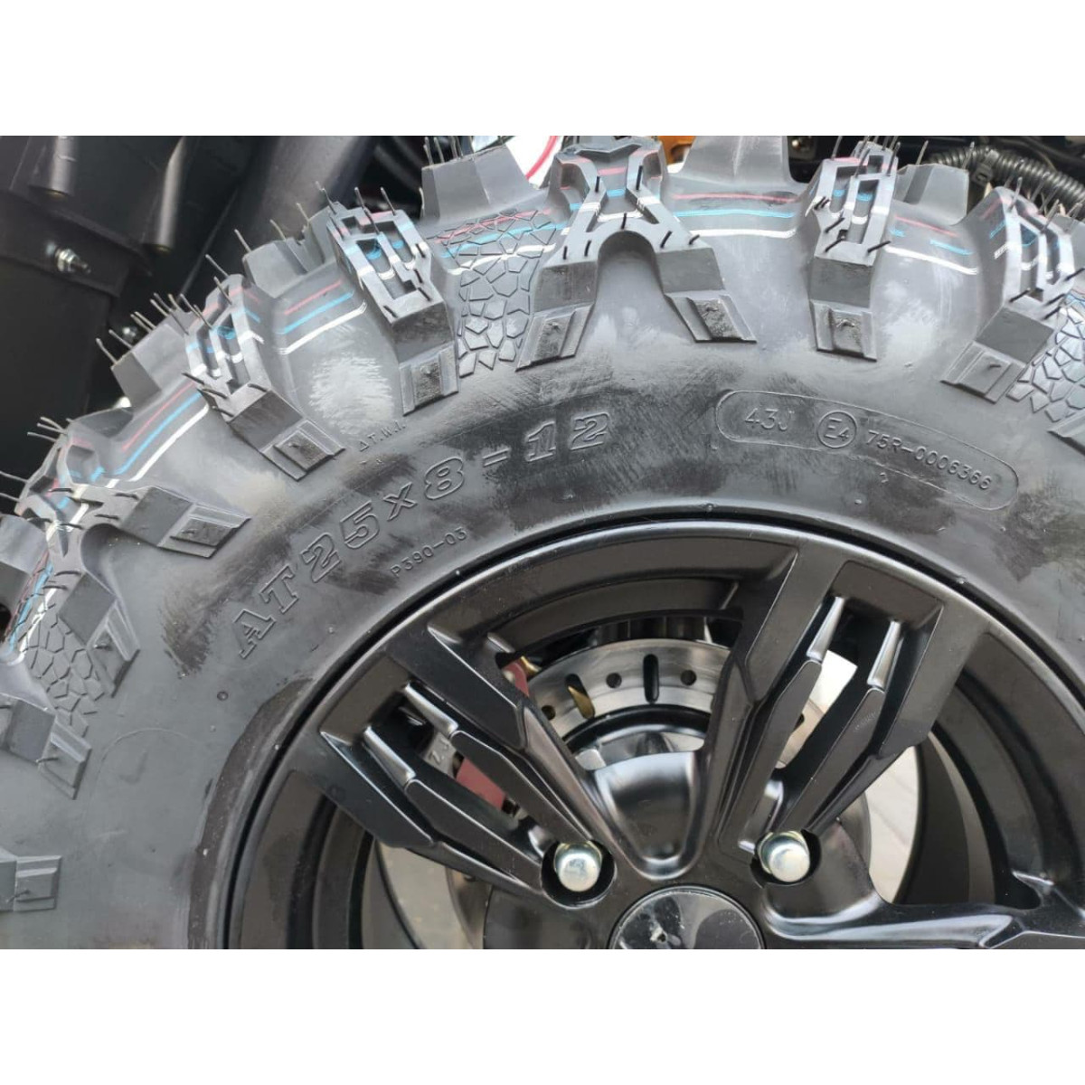 Квадроцикл LINHAI LH550ATV-L EFI червоний