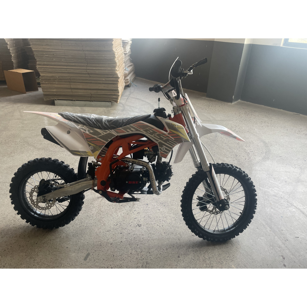 Мотоцикл BSE SP04 ENDURO