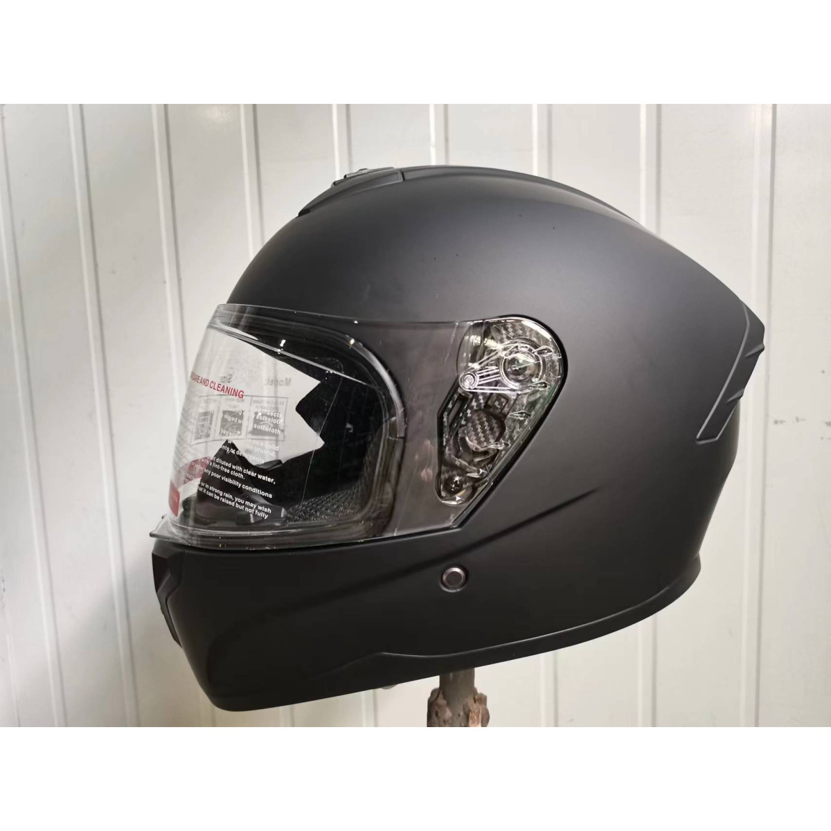 Мотошолом чорний FORTE M71, розмір XL