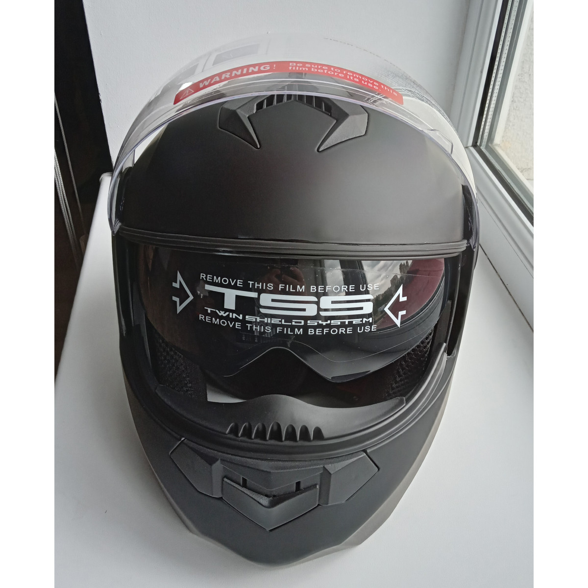 Мотошолом чорний FORTE BLD-159, розмір M