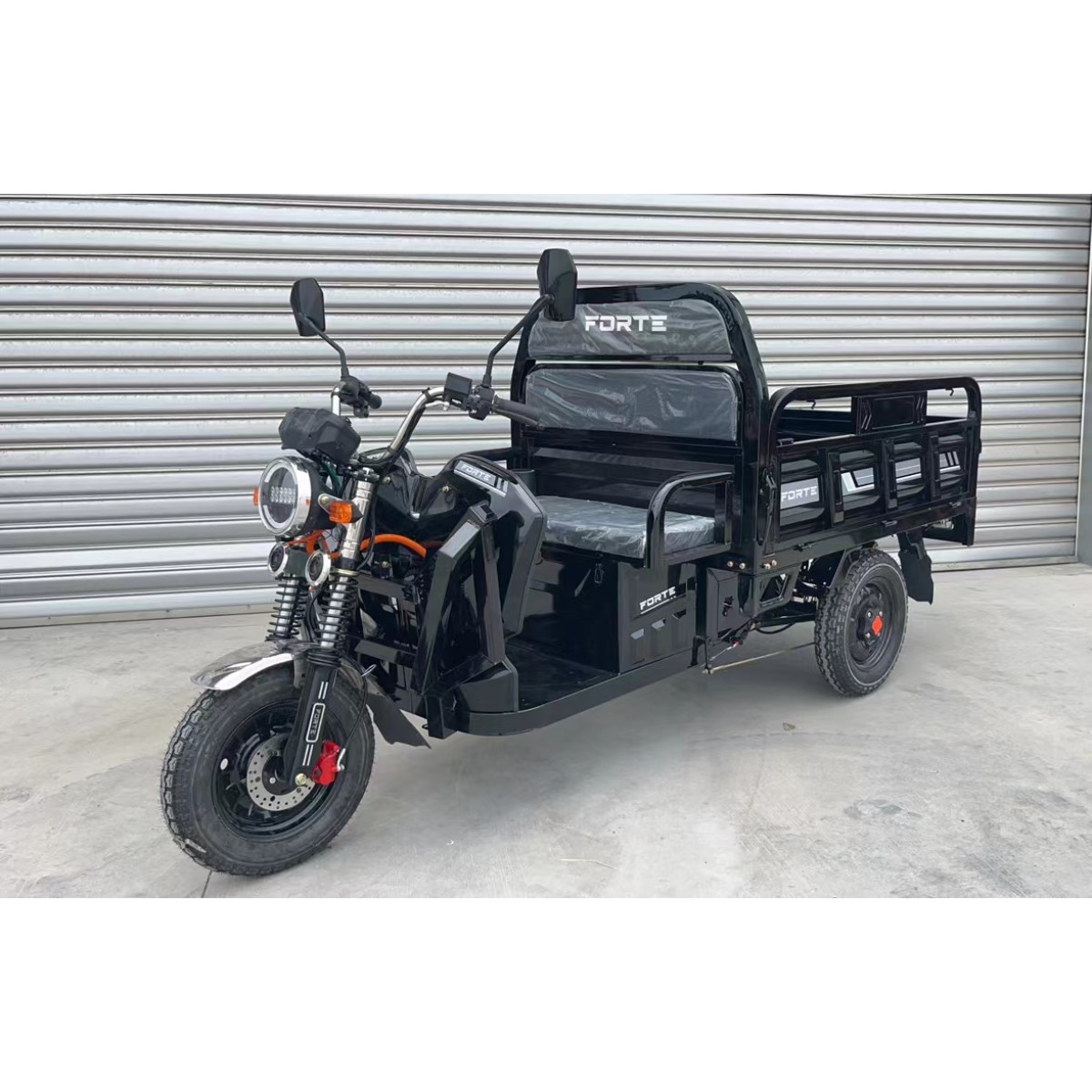Грузовой электрический трицикл FORTE JH-1200 Черный