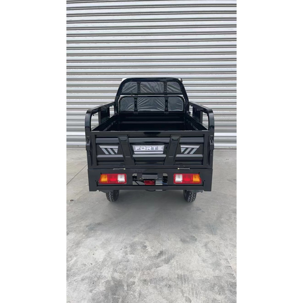 Грузовой электрический трицикл FORTE JH-1200 Черный