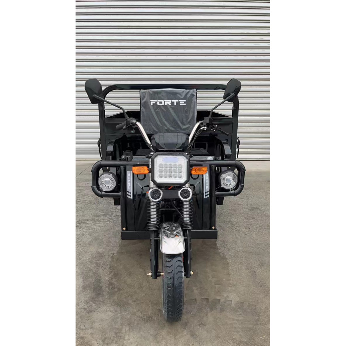 Вантажний електричний трицикл FORTE JB-1500 Чорний
