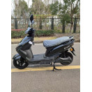 Электроскутер YADEA LUNA черный