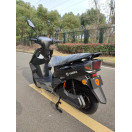 Электроскутер YADEA LUNA черный