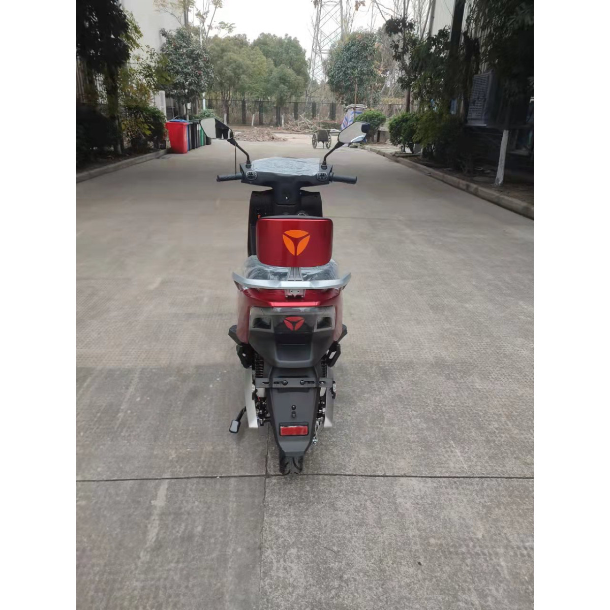 Электроскутер YADEA T5 красный