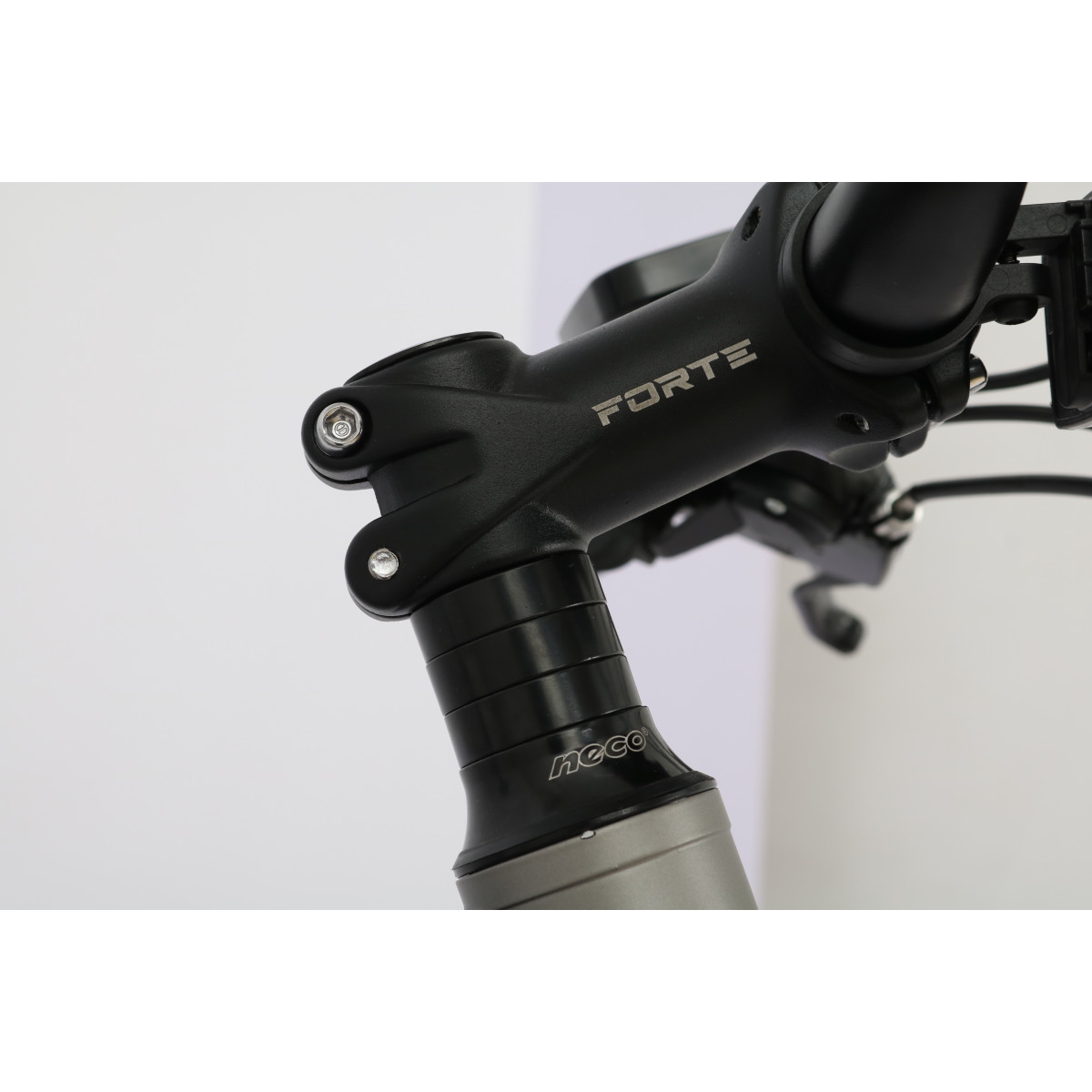 Велосипед аккумуляторный Forte Galaxy 18"/26", 250 Вт, серо-желтый